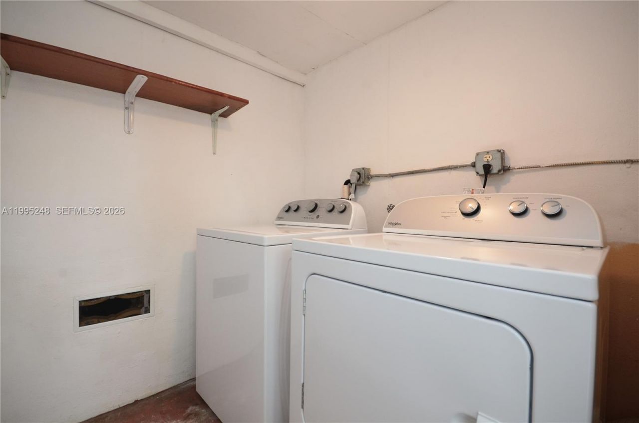 2430 SW 16th St, Unit 2430, Miami, FL 33145 Photo