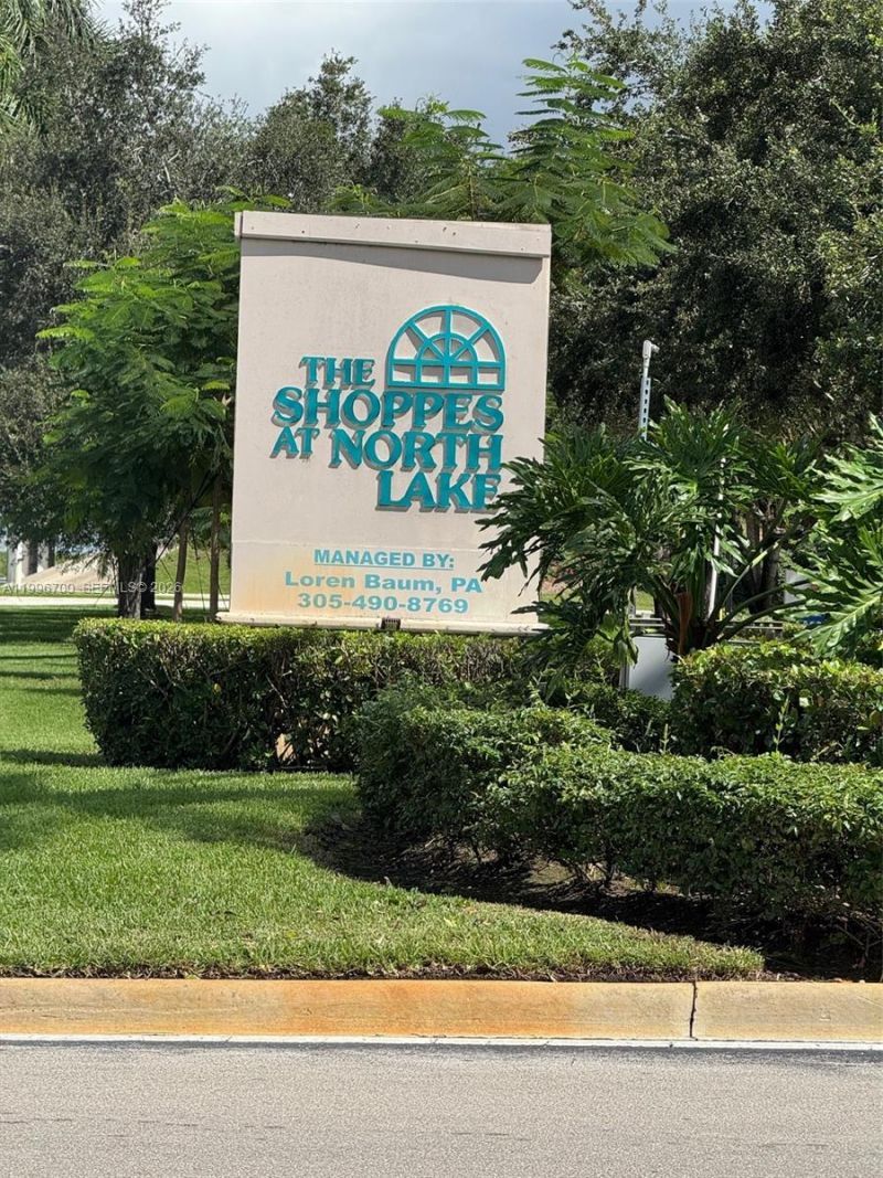 1503 Veracruz Ln, Unit 5-14, Weston, FL 33327 Photo