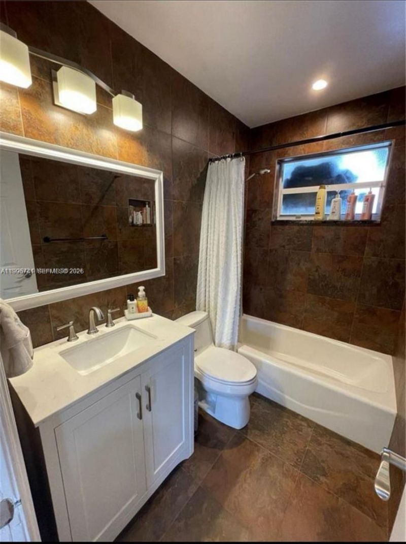 7651 NW 14th St , Unit 7651, Pembroke Pines, FL 33024 Photo