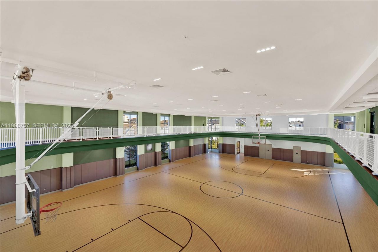 8319 NW 49th St , Doral, FL 33166 Photo