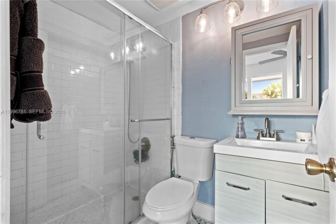 1027 Pennsylvania Ave, Unit 102, Miami Beach, FL 33139 Photo