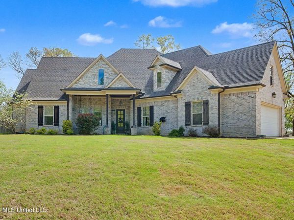 1808 Malone Road, Nesbit, MS 38651