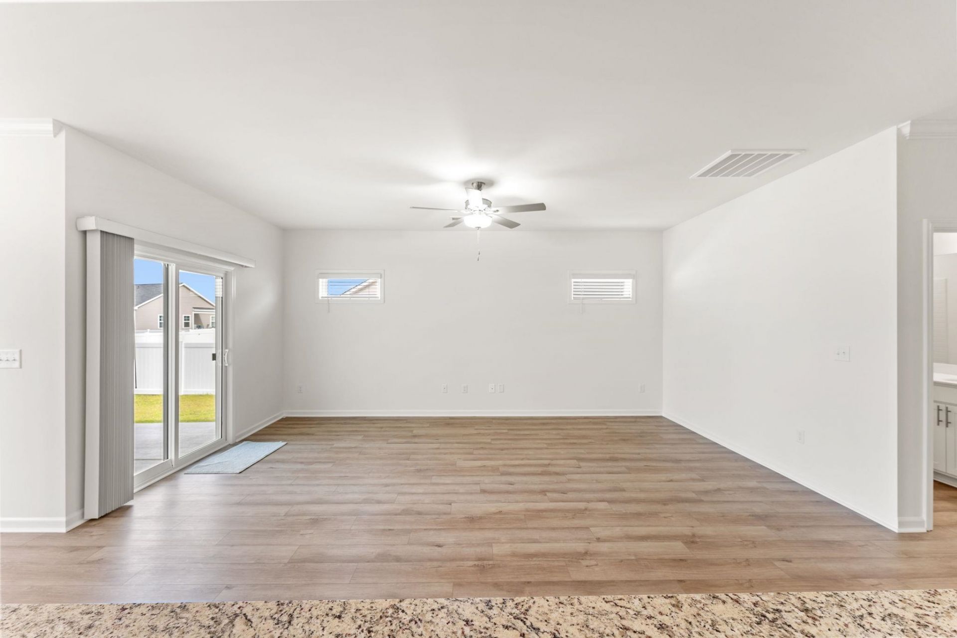 545 Honeyhill Loop Photo 10