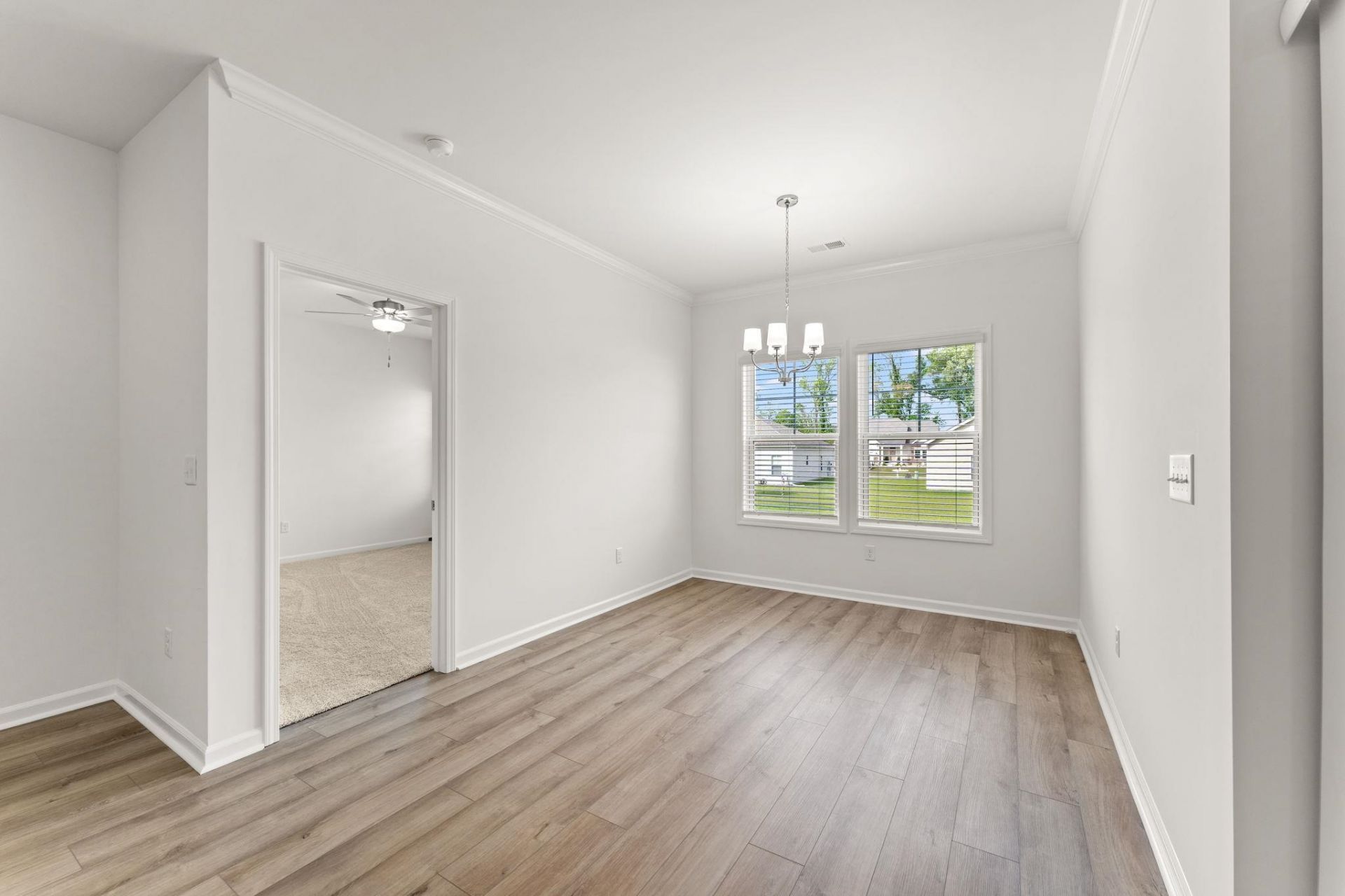 545 Honeyhill Loop Photo 13