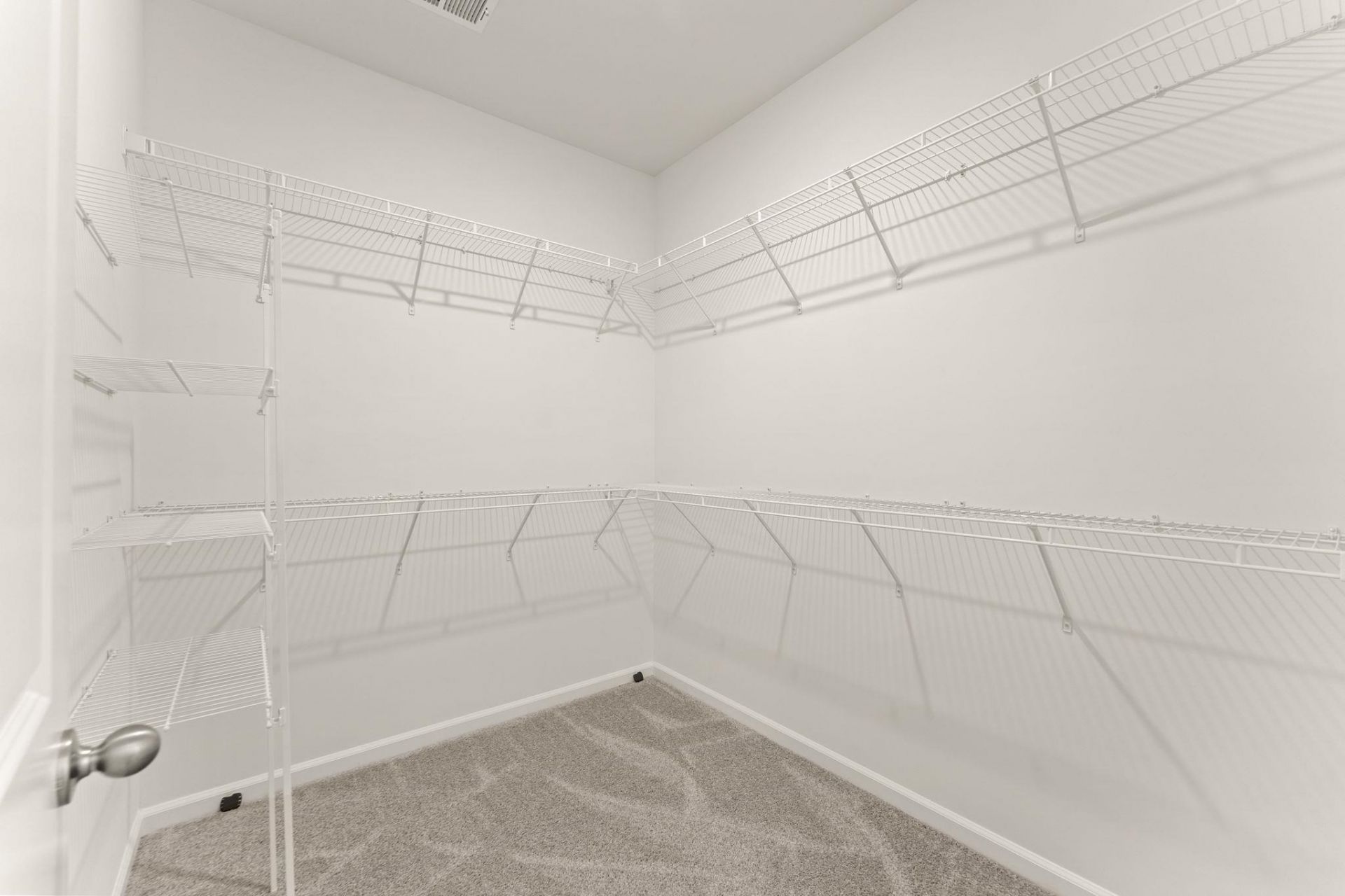 545 Honeyhill Loop Photo 31