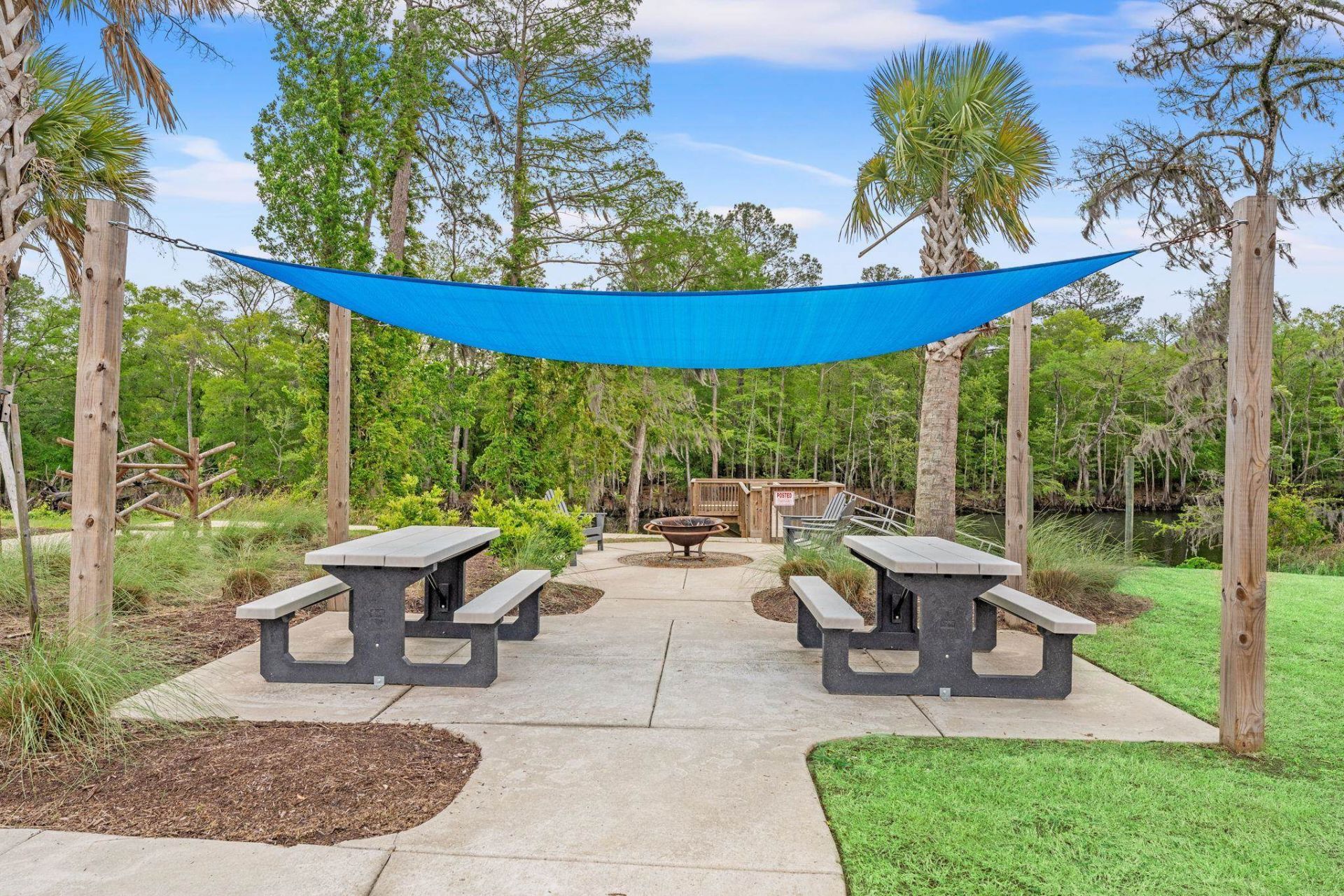 545 Honeyhill Loop Photo 39