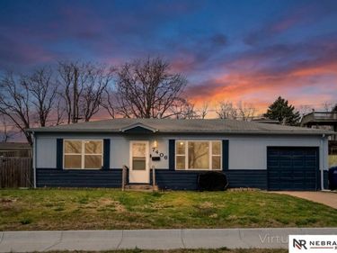 7406 S 69th Street , La Vista, NE 68128