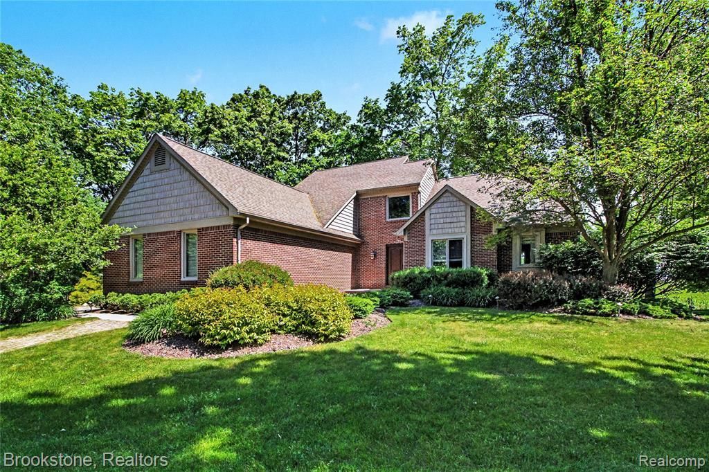 12170 Shaffer Road, Springfield Township, MI 48350 Main Photo