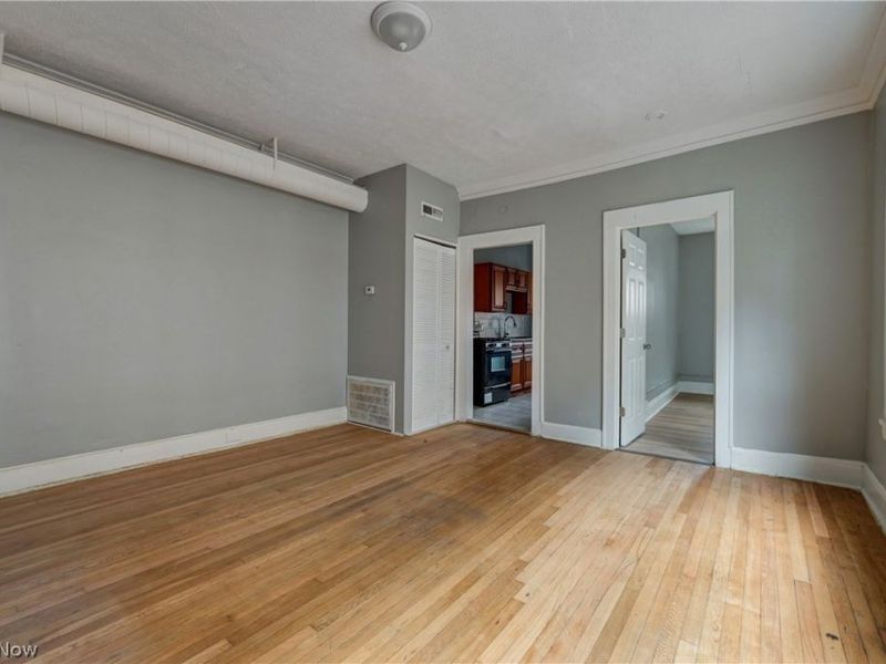 14120 Superior Road, Cleveland, OH 44118 Photo 20