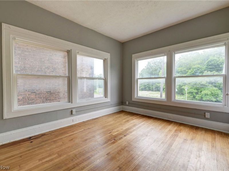 14120 Superior Road, Cleveland, OH 44118 Photo 21