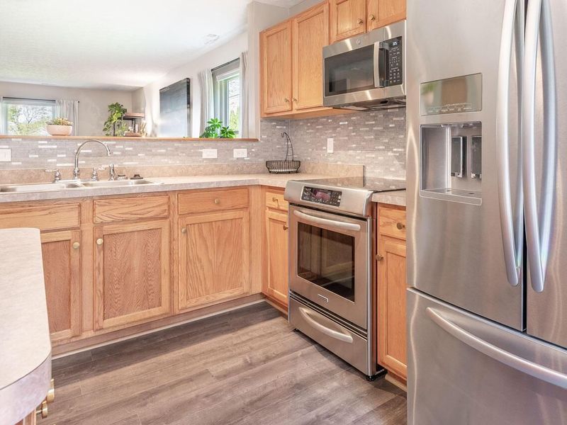 7545 Hemrich Drive, Canal Winchester, OH 43110 Photo 10