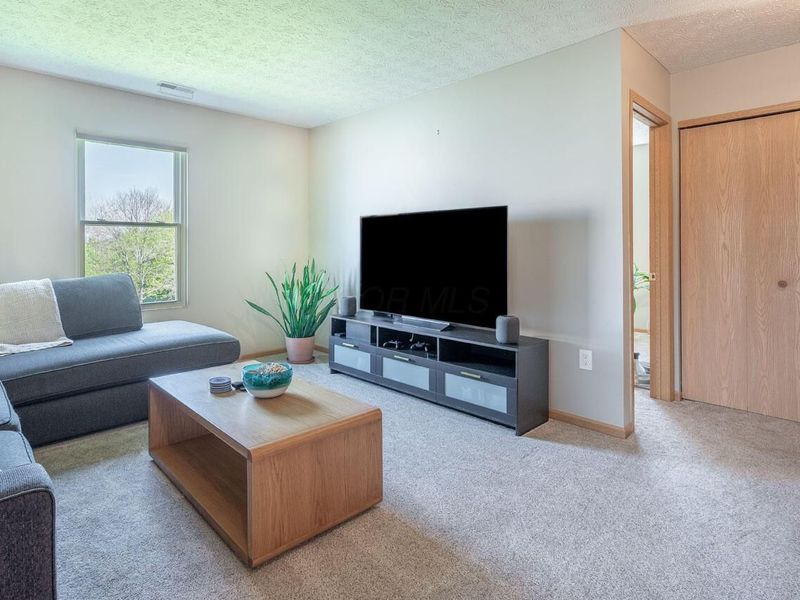 7545 Hemrich Drive, Canal Winchester, OH 43110 Photo 18