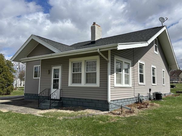 311 N Stanton Street, DAVIS, IL 61019