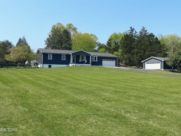 4631 McCloud Rd, Knoxville, TN 37938