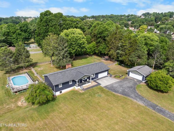 4631 McCloud Rd, Knoxville, TN 37938