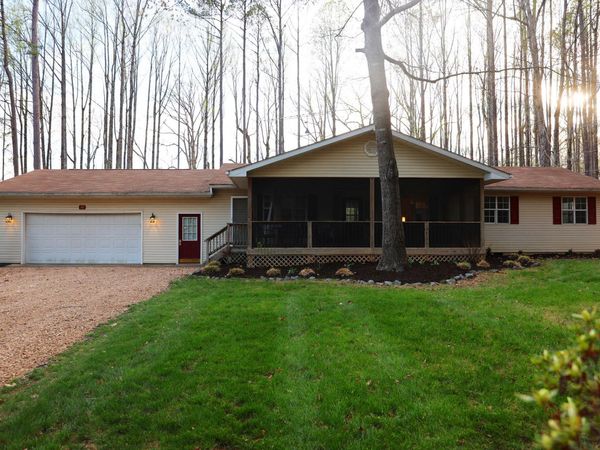 32 MILTONS LANE, LOUISA, VA 23093