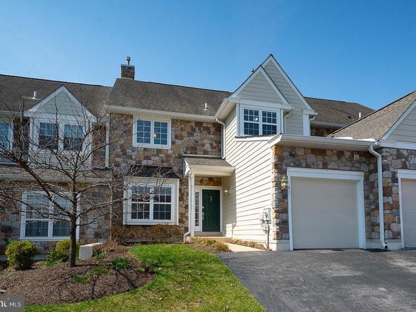 41 OVERLOOK CIRCLE, Unit 41, BERWYN, PA 19312