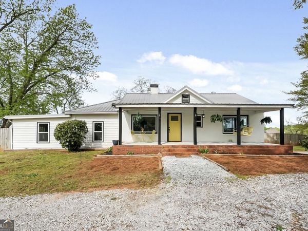 1015 Sid Hunter Road, Senoia, GA 30276