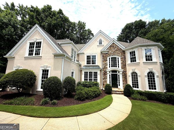 6130 Banbury Court, Suwanee, GA 30024