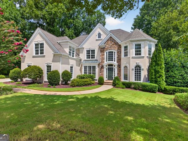 6130 Banbury Court, Suwanee, GA 30024