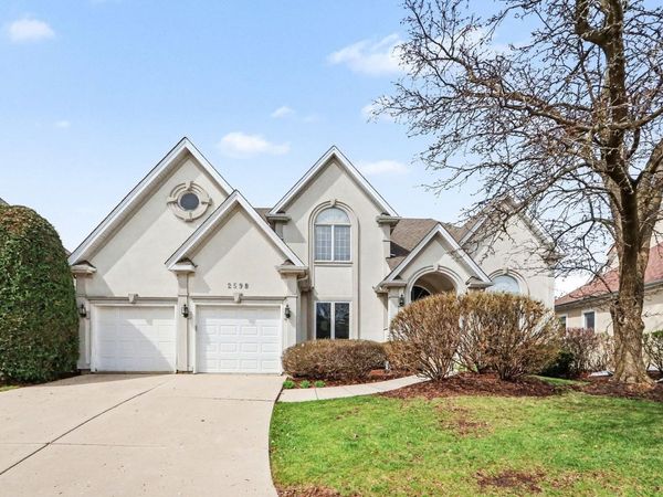 2598 Chasewood Court , Aurora, IL 60502