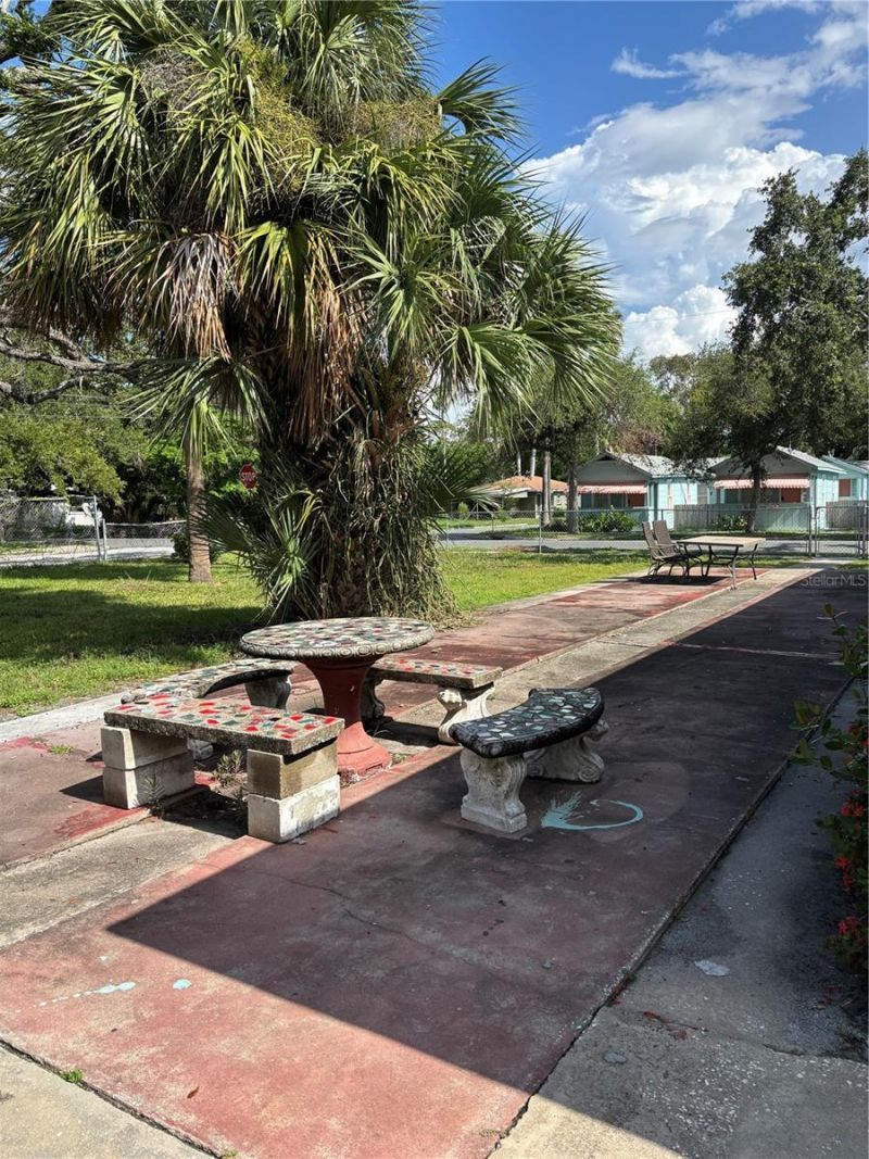 422 15th Avenue S, Saint Petersburg, FL 33701 Photo