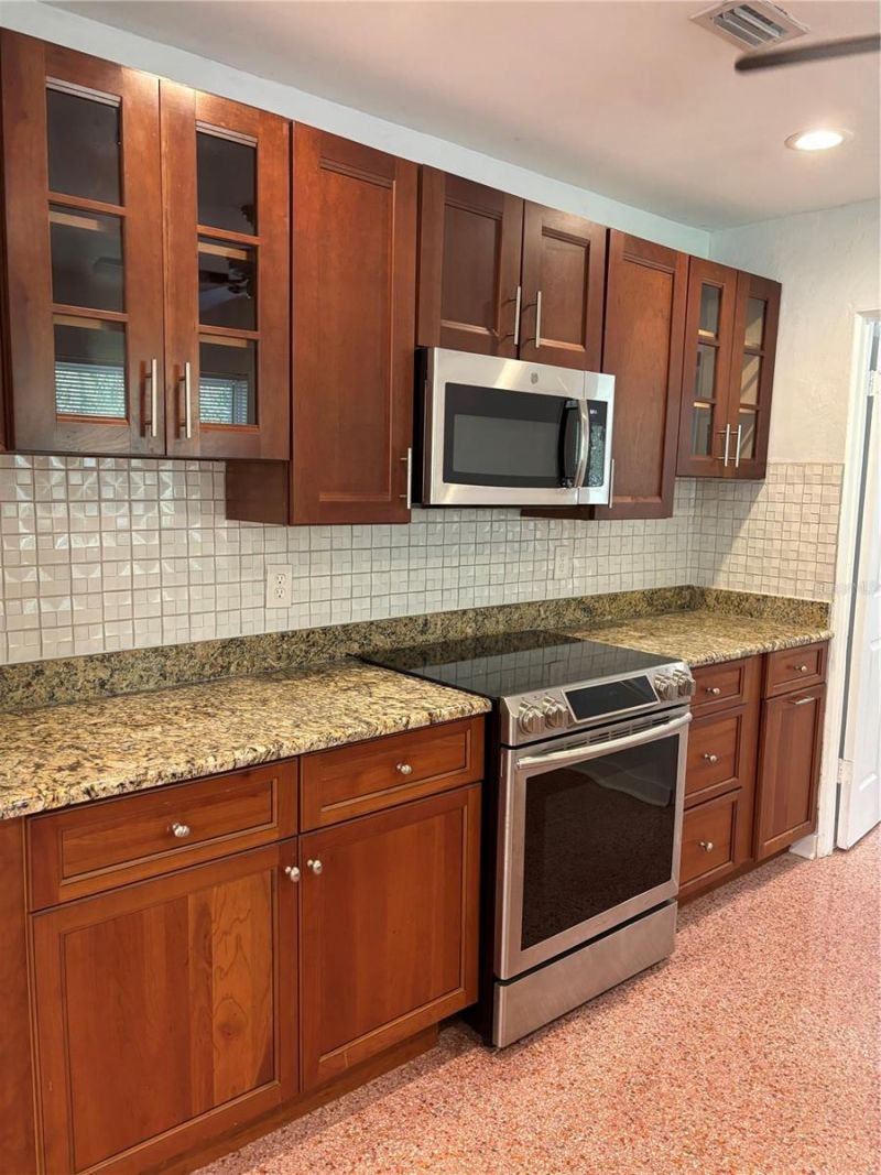 422 15th Avenue S, Saint Petersburg, FL 33701 Photo
