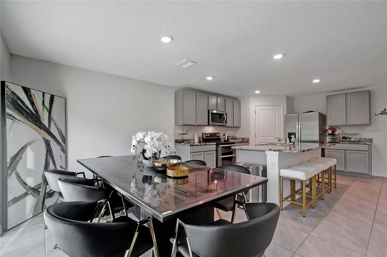 7737 Rosewood Garden Loop , Tampa, FL 33637 Photo