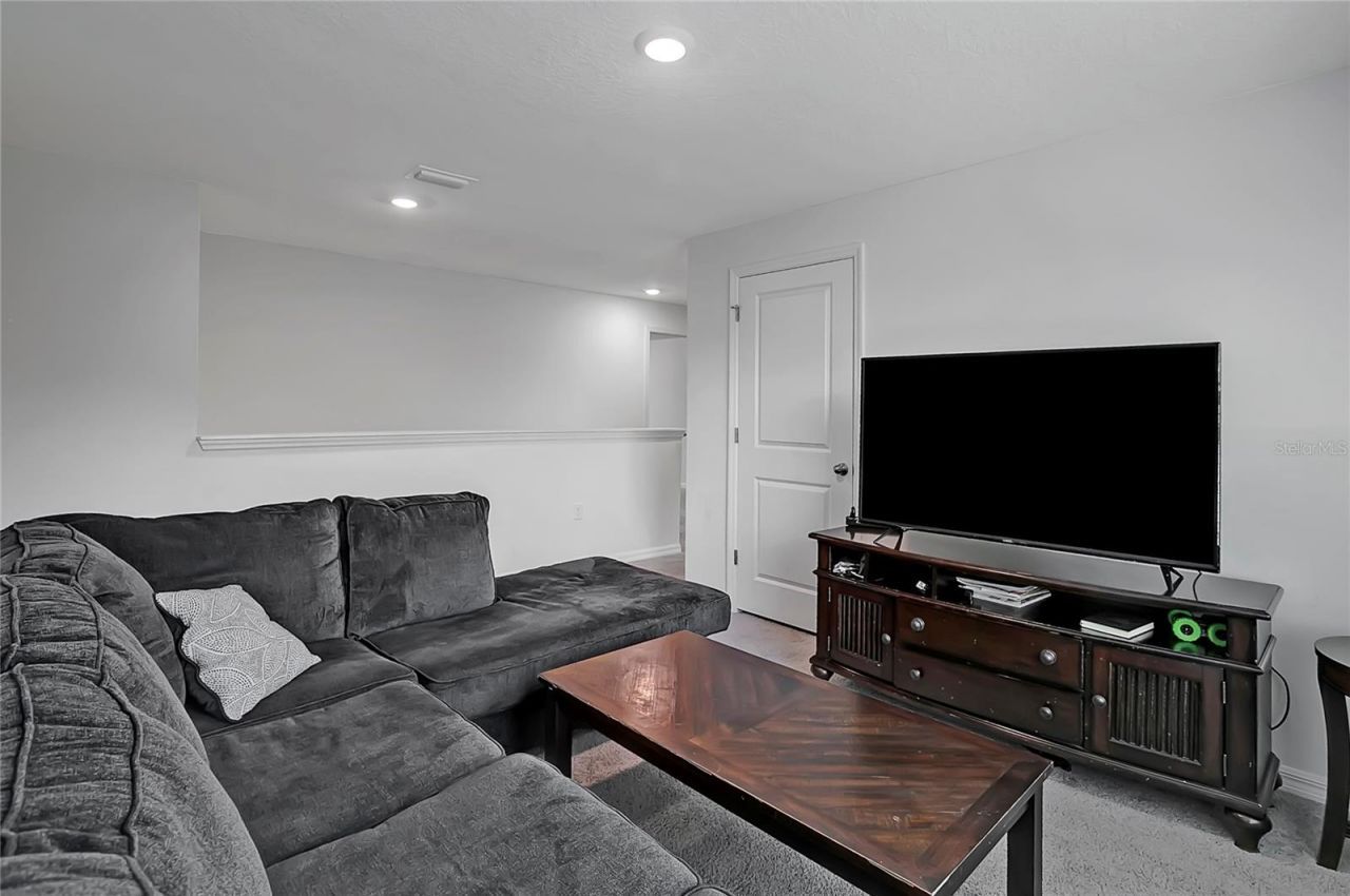 7737 Rosewood Garden Loop , Tampa, FL 33637 Photo