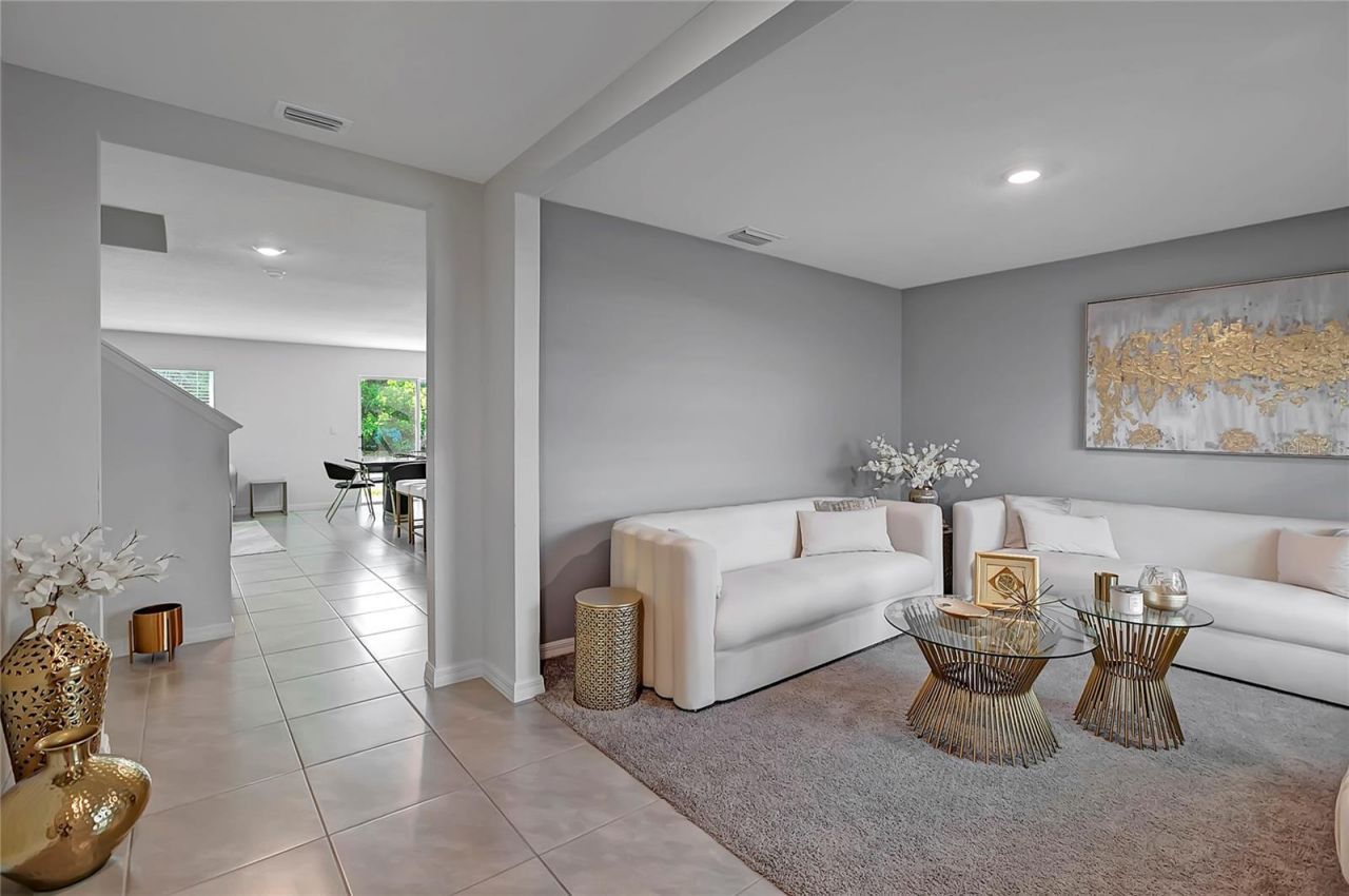 7737 Rosewood Garden Loop , Tampa, FL 33637 Photo