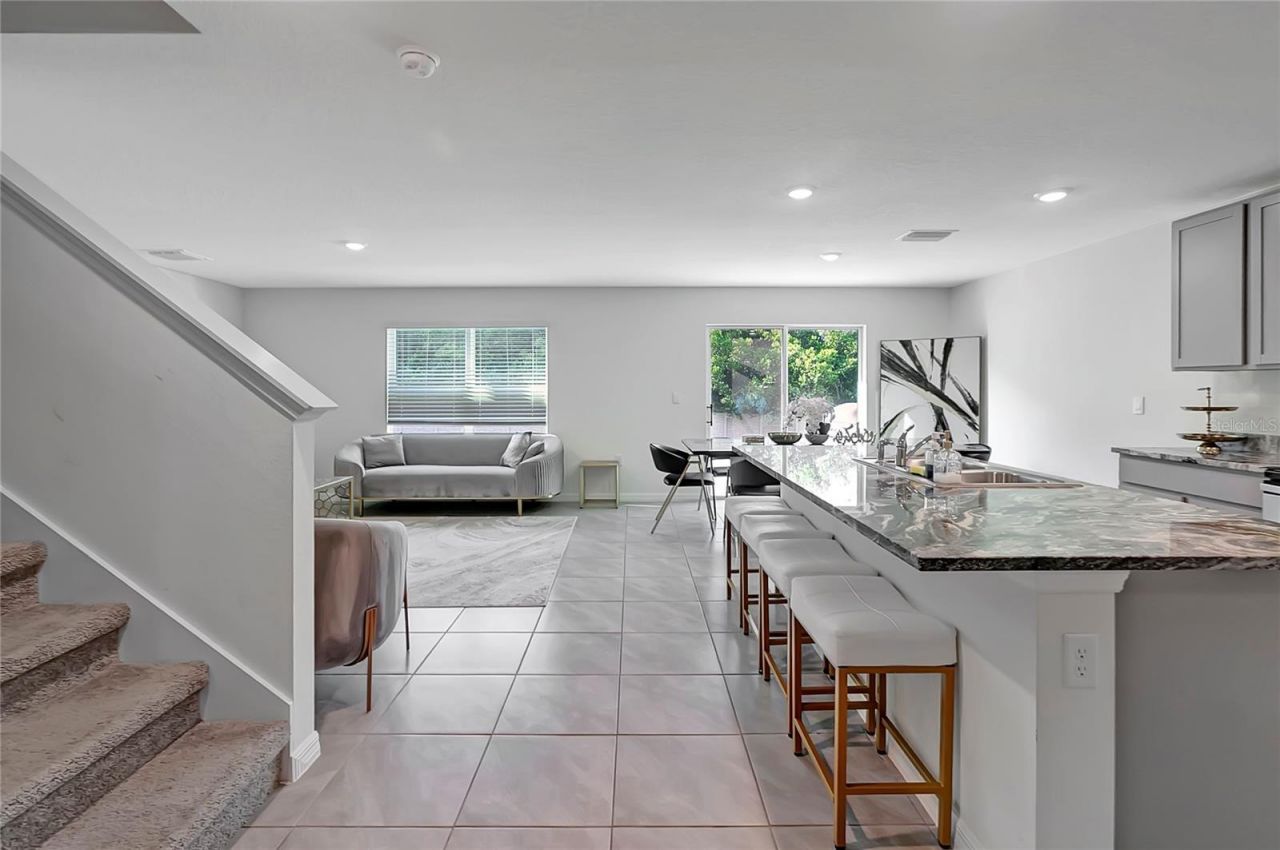 7737 Rosewood Garden Loop , Tampa, FL 33637 Photo