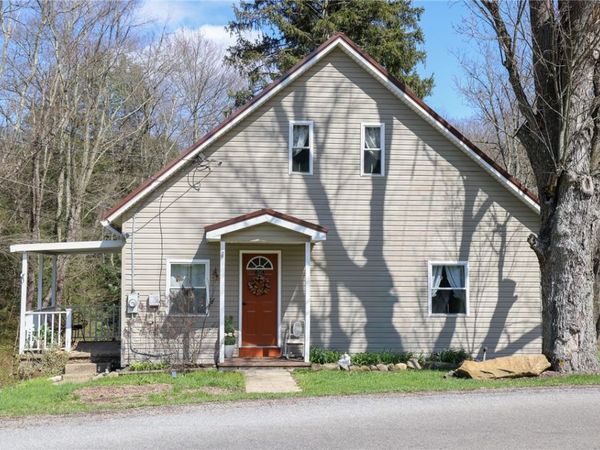 1021 Leesburg Station Rd, Mercer, PA 16137