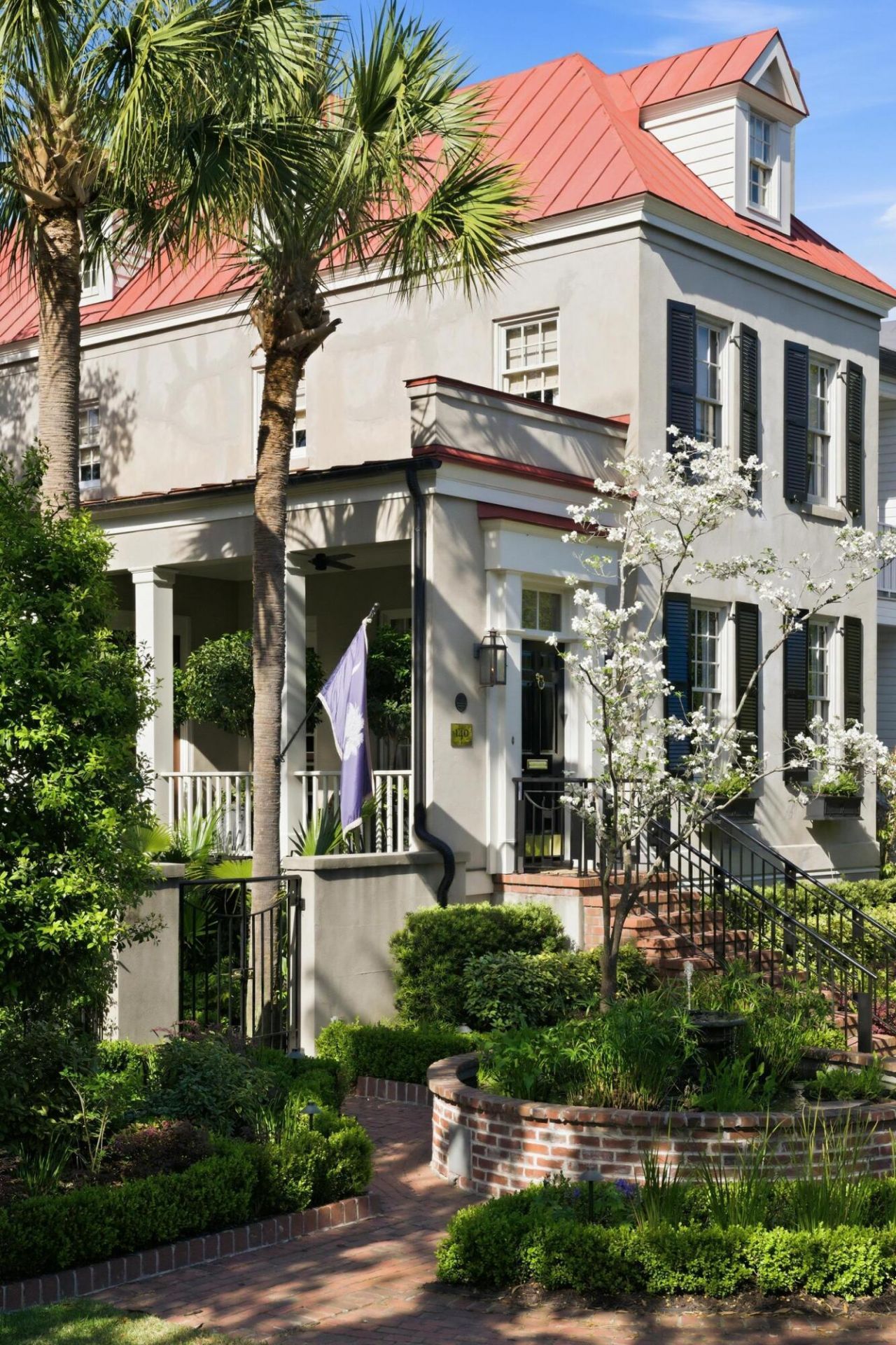 140 Queen Street Photo 121