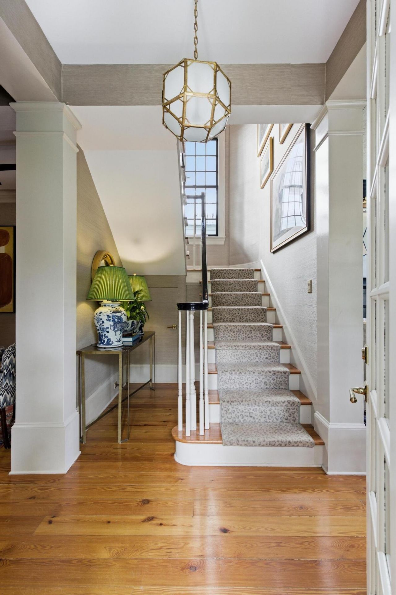 140 Queen Street Photo 28