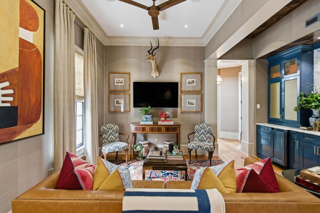 140 Queen Street Photo 32