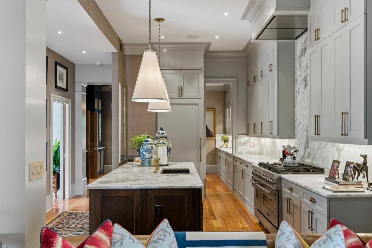 140 Queen Street Photo 35