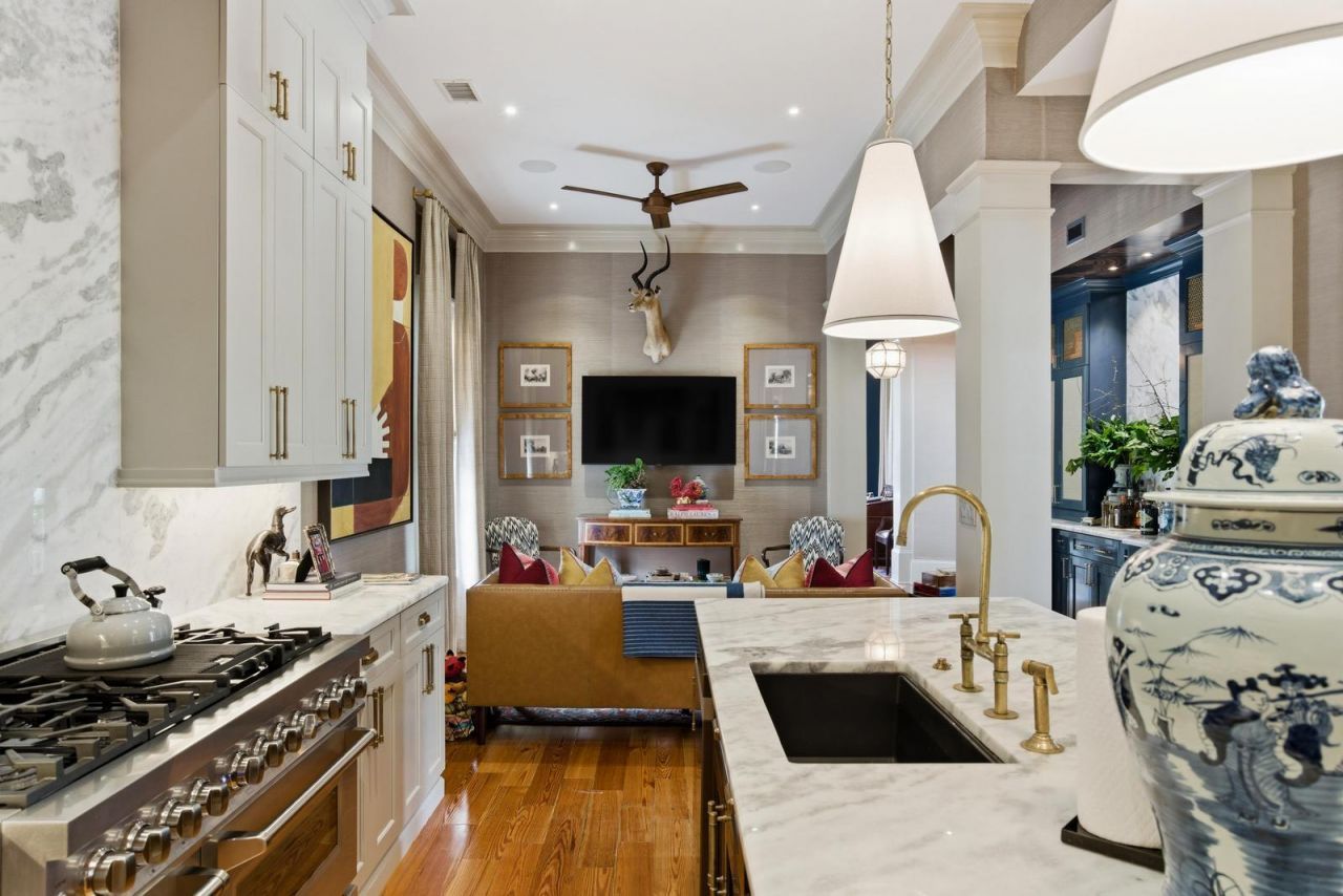 140 Queen Street Photo 37