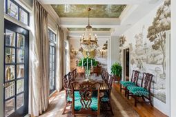 140 Queen Street photo 4