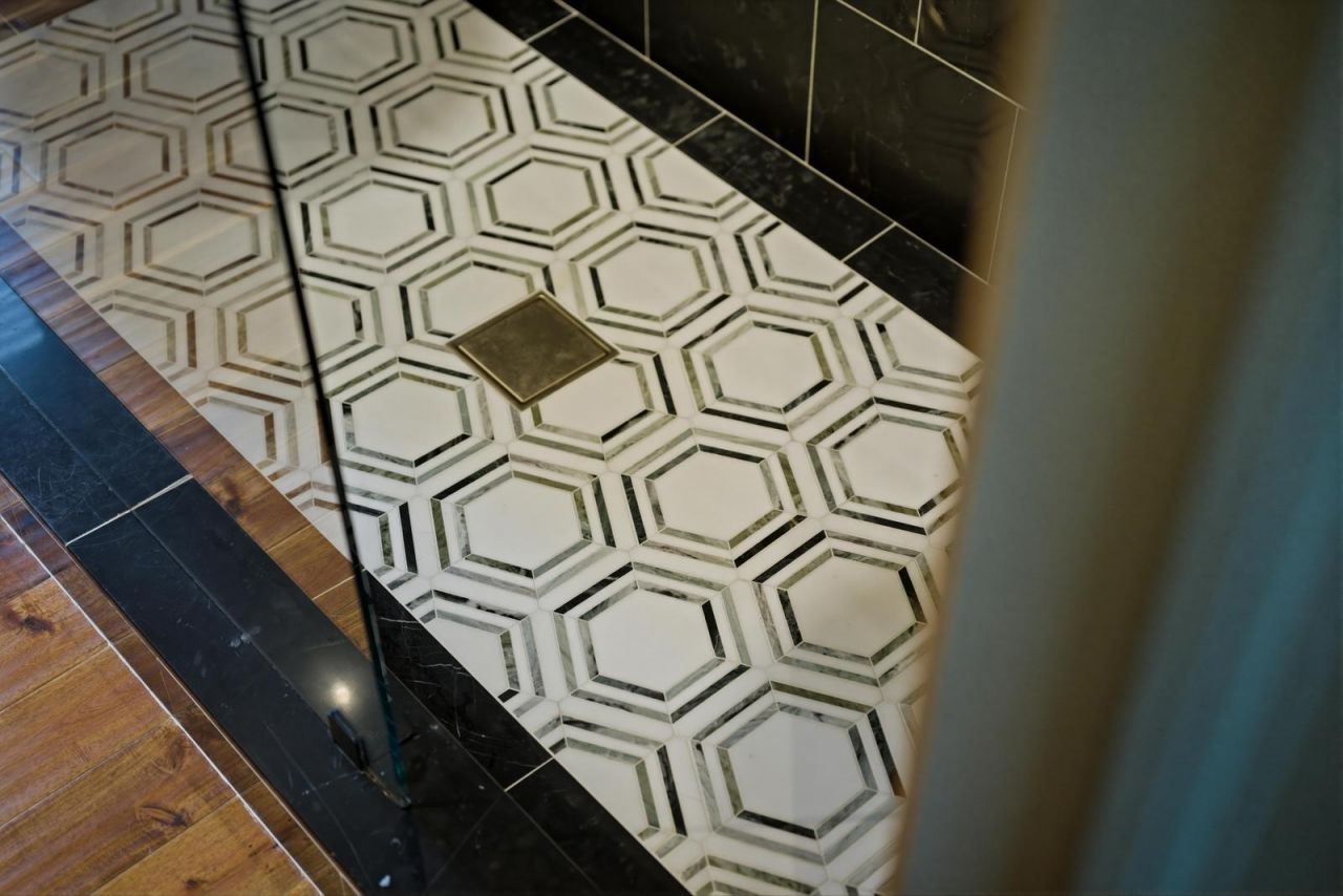 140 Queen Street Photo 64