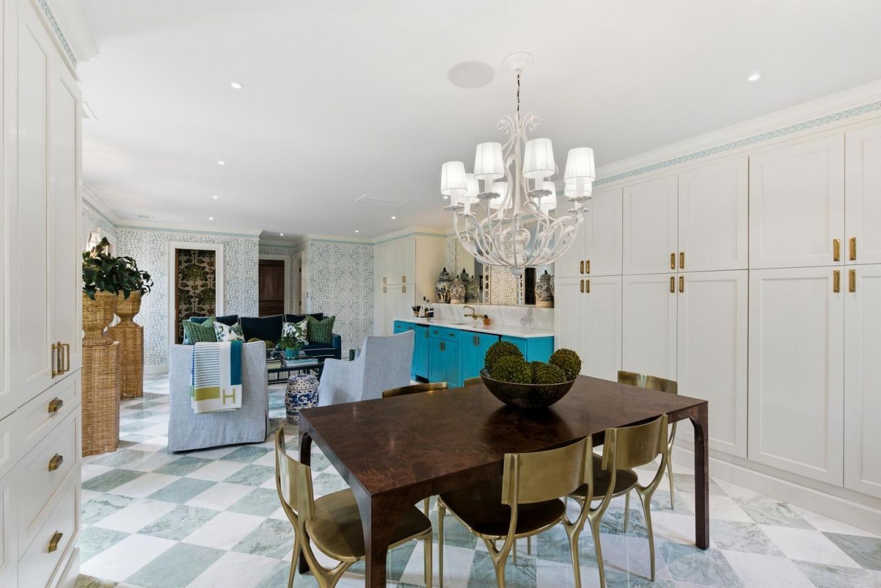 140 Queen Street Photo 68