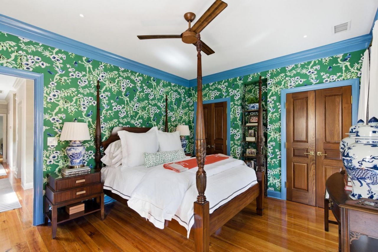 140 Queen Street Photo 84