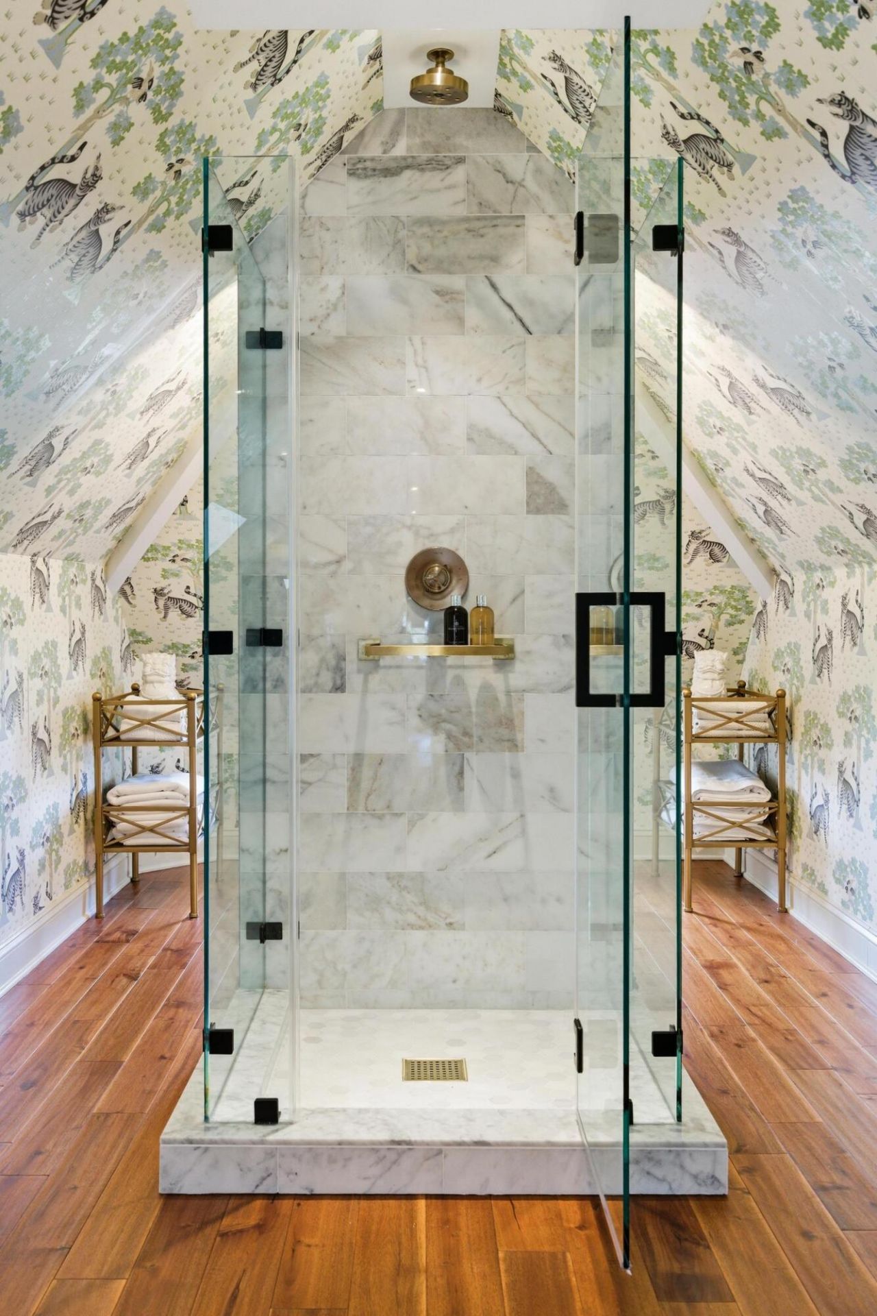 140 Queen Street Photo 96