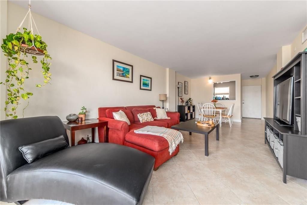 1777 SE 15th Street, Unit 120, Fort Lauderdale, FL 33316 Photo