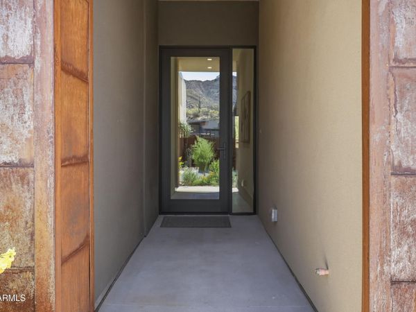 6525 E CAVE CREEK Road, Unit 303, Cave Creek, AZ 85331