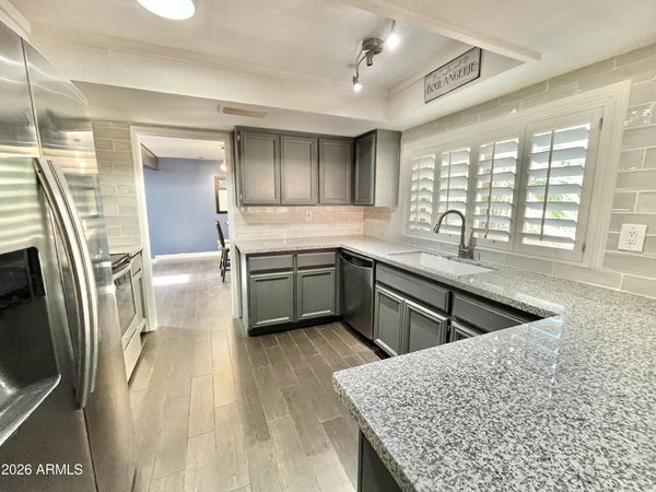 10449 N 9TH Street, Phoenix, AZ 85020