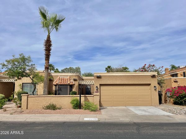 10449 N 9TH Street, Phoenix, AZ 85020