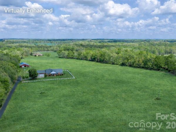 824 N Forest Hills School Road, Marshville, NC 28103