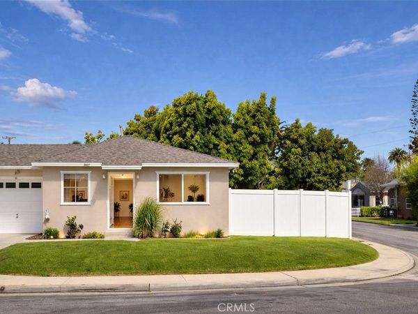 1869 Tustin Avenue, Costa Mesa, CA 92627