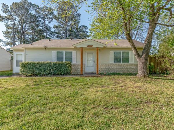 3305 Fairview Drive, Jonesboro, AR 72401