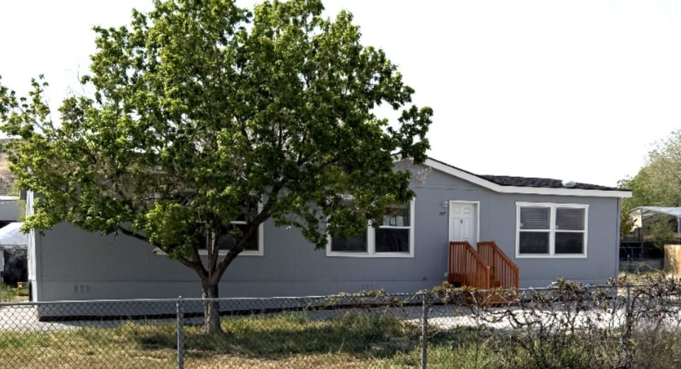 365 Martinez Drive, Sun Valley, NV 89433 Photo